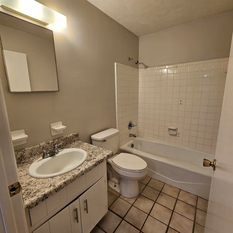 Tiny photo for 2006 Bradford Court #B, Tallahassee, FL 32303 (MLS # 401311)