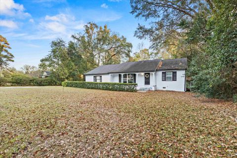 2121 Shady Oaks Drive Tallahassee FL 32303