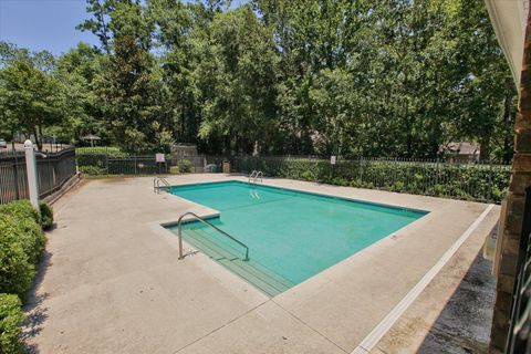 Tiny photo for 2738 W THARPE Street #405, Tallahassee, FL 32303 (MLS # 398670)