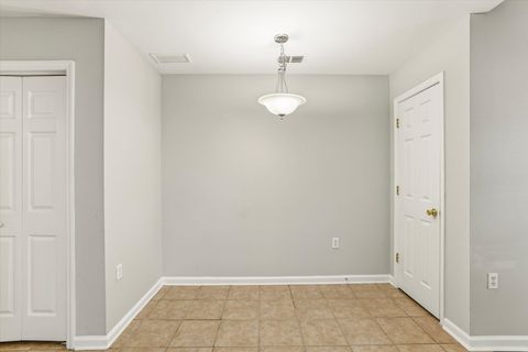 Tiny photo for 2738 W THARPE Street #405, Tallahassee, FL 32303 (MLS # 398670)