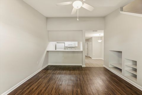 Tiny photo for 2738 W THARPE Street #405, Tallahassee, FL 32303 (MLS # 398670)