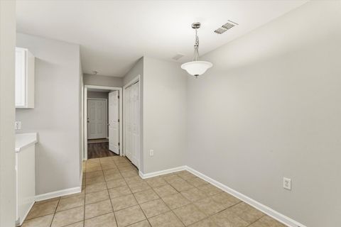 Tiny photo for 2738 W THARPE Street #405, Tallahassee, FL 32303 (MLS # 398670)