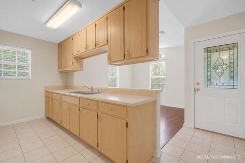 Tiny photo for 107 Ponce De Leon, Tallahassee, FL 32305 (MLS # 402050)