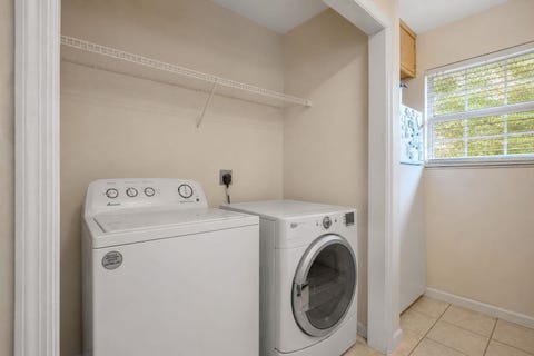 Tiny photo for 107 Ponce De Leon, Tallahassee, FL 32305 (MLS # 402050)