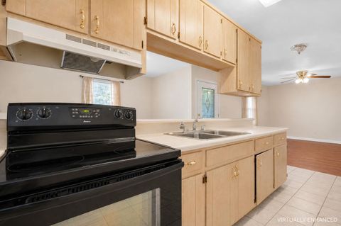 Tiny photo for 107 Ponce De Leon, Tallahassee, FL 32305 (MLS # 402050)