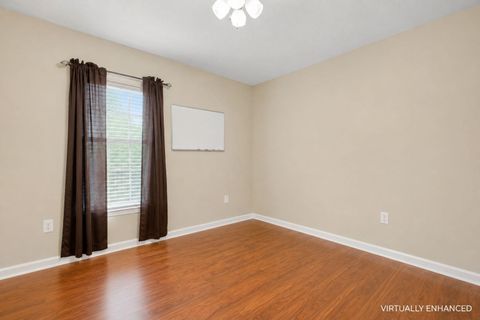 Tiny photo for 107 Ponce De Leon, Tallahassee, FL 32305 (MLS # 402050)