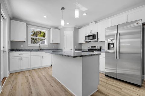 Tiny photo for 113 Pueblo Trail, Crawfordville, FL 32327 (MLS # 395336)