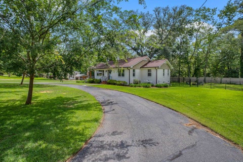 Tiny photo for 1481 SPRUCE Avenue, Tallahassee, FL 32303 (MLS # 401087)