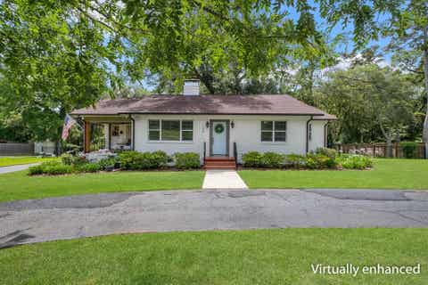 Tiny photo for 1481 SPRUCE Avenue, Tallahassee, FL 32303 (MLS # 401087)