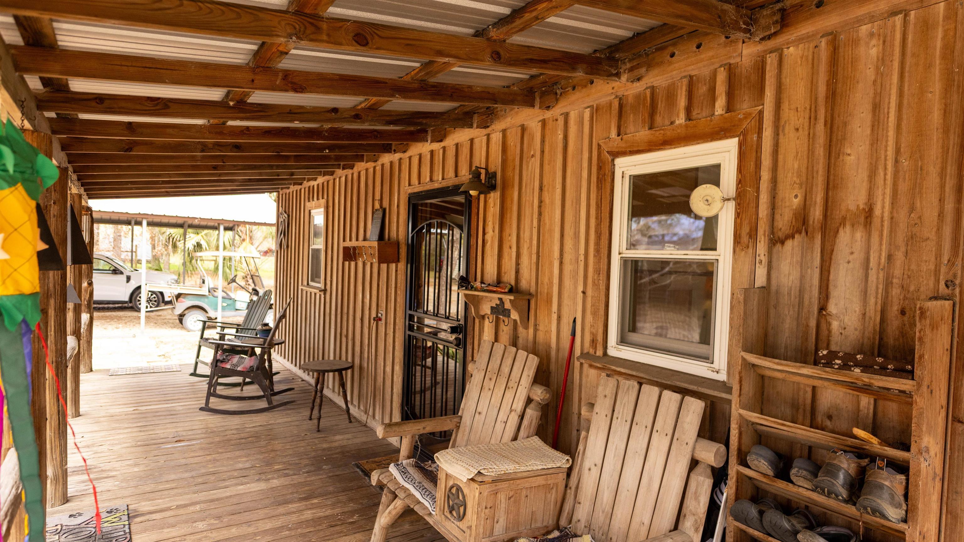 438 NE English Ivy Trail