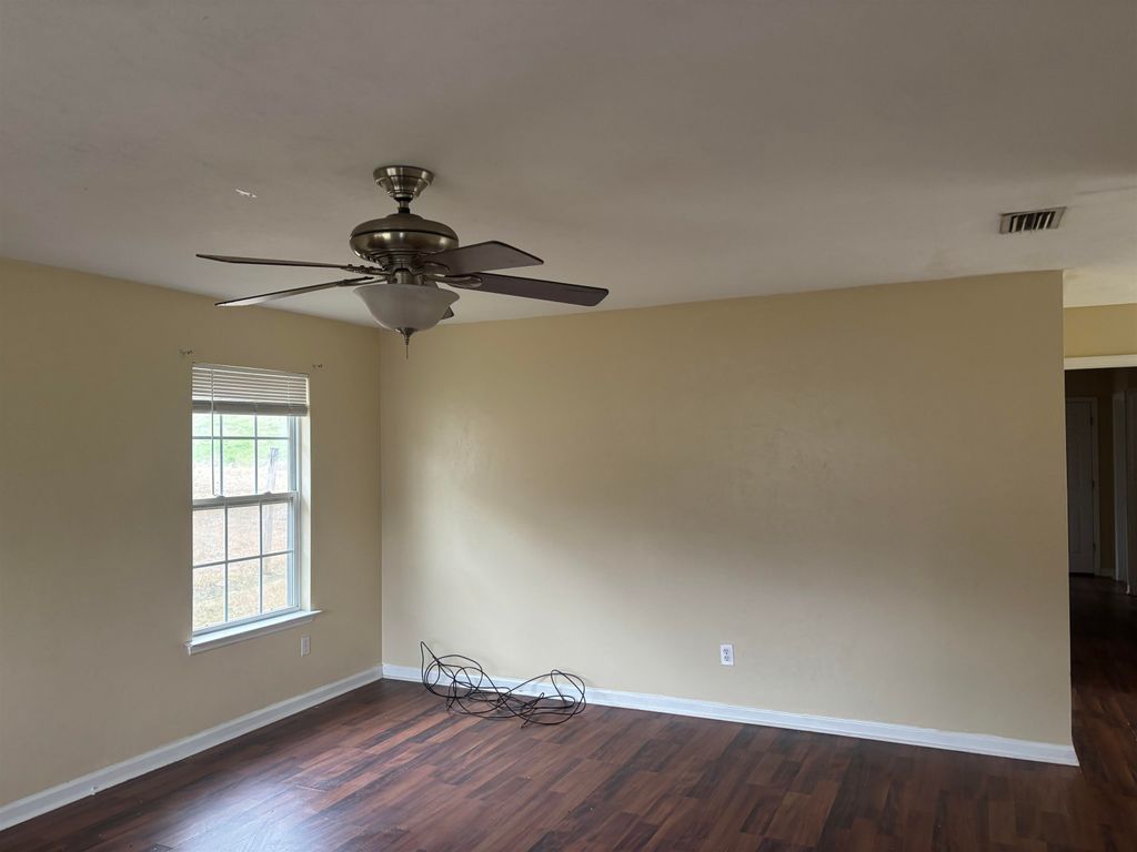 Photo of 877 Medical Commons Court, Tallahassee, FL 32310 (MLS # 394596)