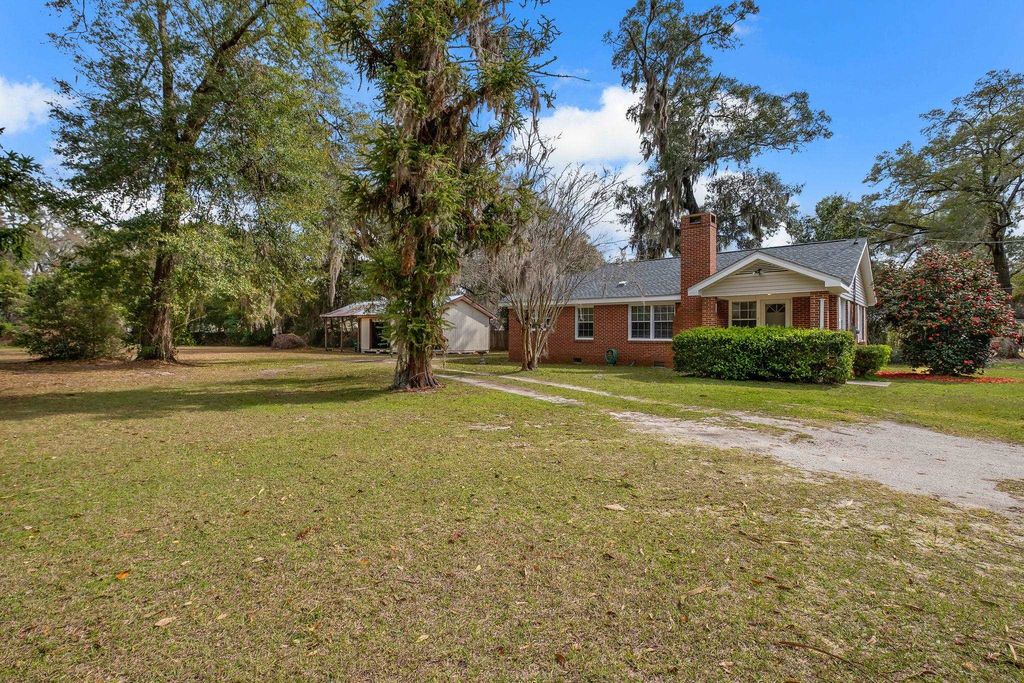 Photo of 3015 Lang Drive, Tallahassee, FL 32303 (MLS # 396962)