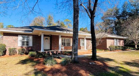 Photo of 1000 Cherry Laurel Street, Tallahassee, FL 32308 (MLS # 395790)