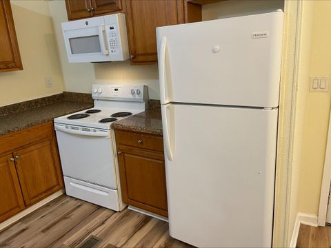 Tiny photo for 4617 W Bellarose Road, Tallahassee, FL 32305 (MLS # 394539)