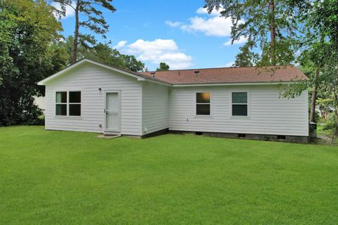 A home in TALLAHASSEE