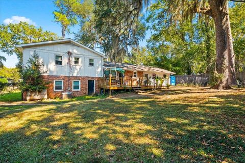 Tiny photo for 2407 Miranda Avenue, Tallahassee, FL 32304 (MLS # 392797)