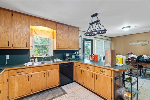 Tiny photo for 2407 Miranda Avenue, Tallahassee, FL 32304 (MLS # 392797)