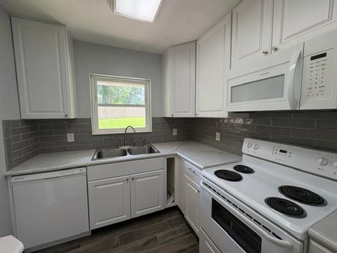 Tiny photo for 899 Tamarack Avenue, Tallahassee, FL 32303 (MLS # 402458)