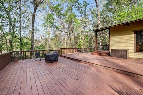 Tiny photo for 439 BEAVER LAKE Road, Tallahassee, FL 32312 (MLS # 397530)