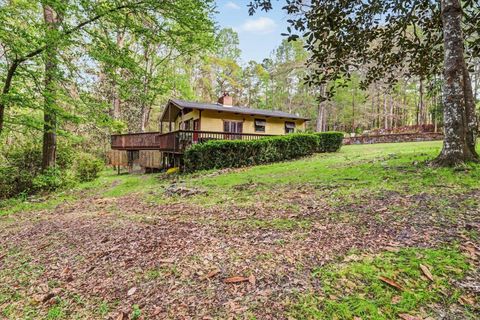 Photo of 439 BEAVER LAKE Road, Tallahassee, FL 32312 (MLS # 397530)
