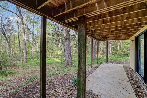 Tiny photo for 439 BEAVER LAKE Road, Tallahassee, FL 32312 (MLS # 397530)