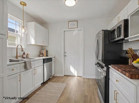 Tiny photo for 2002 Pasco Street, Tallahassee, FL 32310 (MLS # 400861)