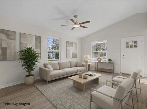Tiny photo for 2002 Pasco Street, Tallahassee, FL 32310 (MLS # 400861)
