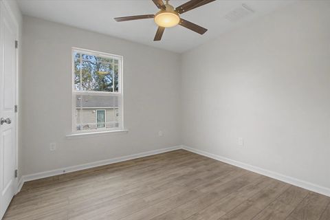 Tiny photo for 2002 Pasco Street, Tallahassee, FL 32310 (MLS # 400861)