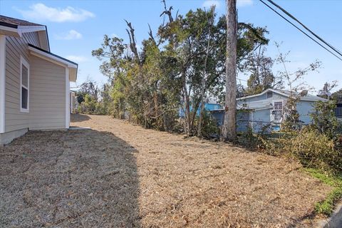 Tiny photo for 2002 Pasco Street, Tallahassee, FL 32310 (MLS # 400861)