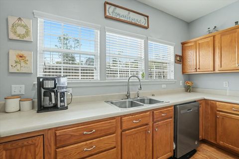 Tiny photo for 20 KING ARTHURS Court, Crawfordville, FL 32327 (MLS # 398009)