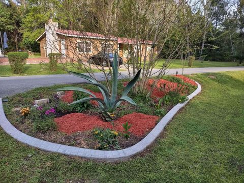 Tiny photo for 97 Neals Temple Road, Havana, FL 32333 (MLS # 394515)