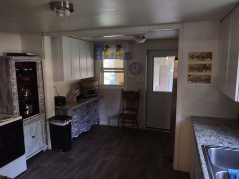 Tiny photo for 97 Neals Temple Road, Havana, FL 32333 (MLS # 394515)