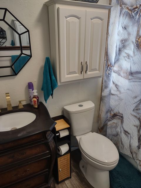 Tiny photo for 97 Neals Temple Road, Havana, FL 32333 (MLS # 394515)