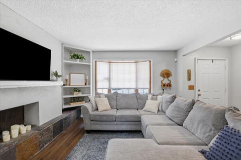 Tiny photo for 2214 Timberwood Circle, Tallahassee, FL 32304 (MLS # 401006)