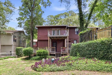 Tiny photo for 2214 Timberwood Circle, Tallahassee, FL 32304 (MLS # 401006)