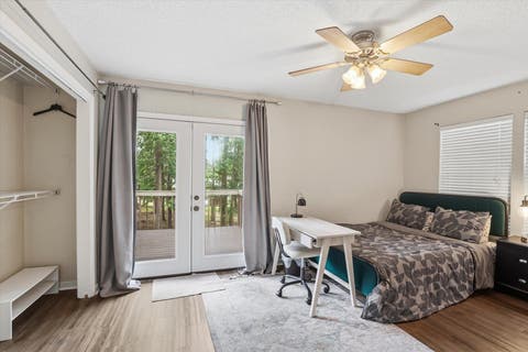Tiny photo for 2214 Timberwood Circle, Tallahassee, FL 32304 (MLS # 401006)
