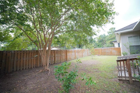 Tiny photo for 2400 Tippecanoe Ridge, Tallahassee, FL 32303 (MLS # 402413)