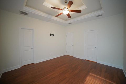 Tiny photo for 2400 Tippecanoe Ridge, Tallahassee, FL 32303 (MLS # 402413)