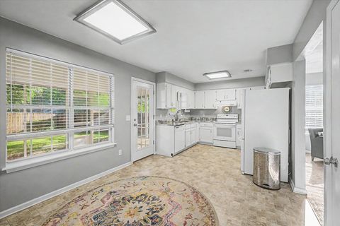 Tiny photo for 1704 Greenridge Trail, Tallahassee, FL 32312 (MLS # 398075)