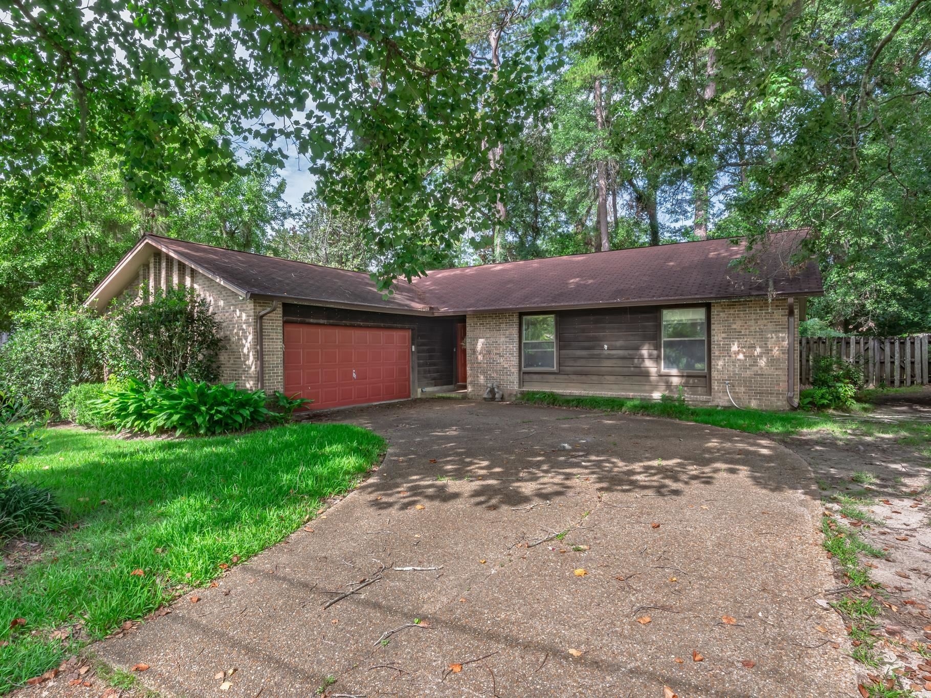 724 Red Fern Road