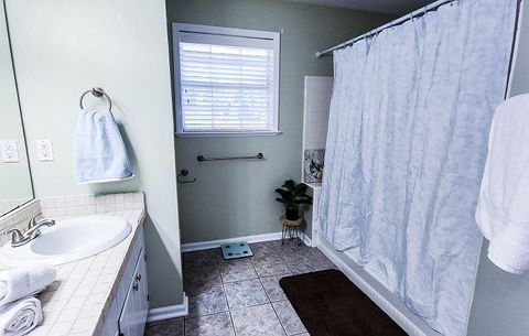 Tiny photo for 3229 Earl Drive Dr, Tallahassee, FL 32309 (MLS # 387706)