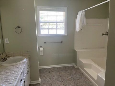 Tiny photo for 3229 Earl Drive Dr, Tallahassee, FL 32309 (MLS # 387706)
