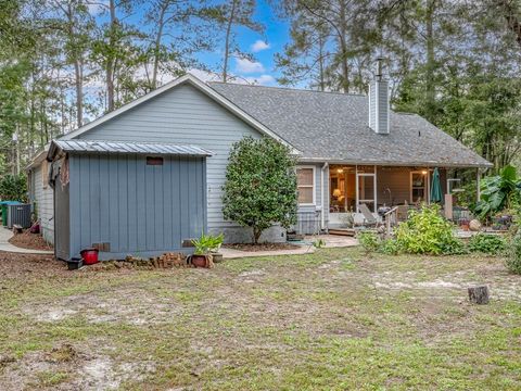 A home in Crawfordville