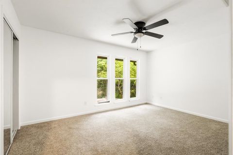 Tiny photo for 208 WESTWOOD Dr, Tallahassee, FL 32304 (MLS # 398425)