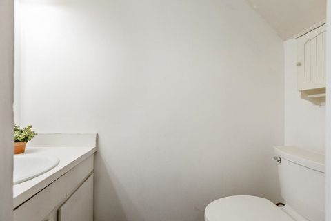 Tiny photo for 208 WESTWOOD Dr, Tallahassee, FL 32304 (MLS # 398425)