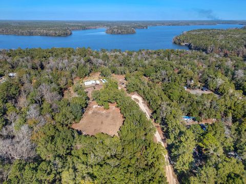 Tiny photo for 17776 Larkin Court, Tallahassee, FL 32310 (MLS # 394394)