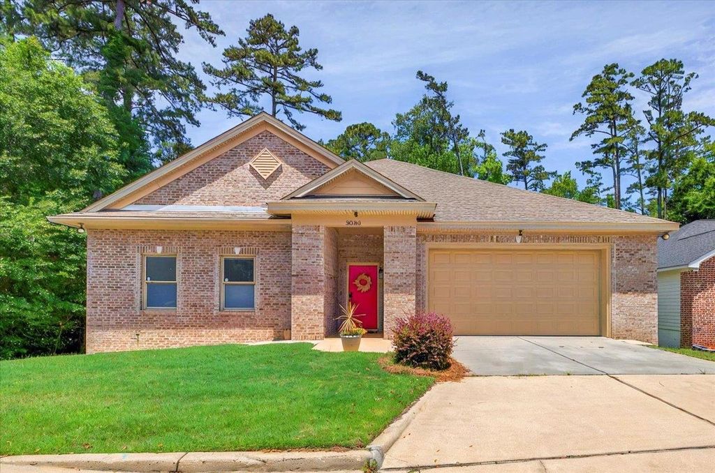 Photo of 3300 HARBOR CLUB Drive, Tallahassee, FL 32308 (MLS # 394169)