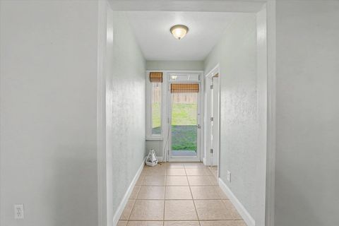 Tiny photo for 1493 Applewood Way, Tallahassee, FL 32312 (MLS # 399953)
