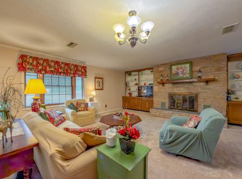 Tiny photo for 15870 SE Pear Street, Blountstown, FL 32424 (MLS # 398239)