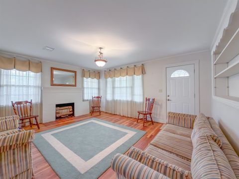 Tiny photo for 15870 SE Pear Street, Blountstown, FL 32424 (MLS # 398239)